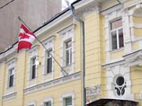 "Мы на забастовке": консульство Канады срывает россиянам отдых и учебу за рубежом "Мы на забастовке": консульство Канады срывает россиянам отдых и учебу за рубежом