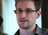 Беглого экс-сотрудника ЦРУ Эдварда Сноудена, пока он находился в аэропорту "Шереметьево", не допрашивали российские спецслужбы, рассказал основатель сайта WikiLeaks Джулиан Ассанж