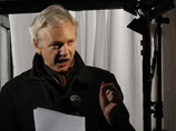 Ассанж подтвердил, что сотрудники WikiLeaks непрерывно сопровождали Сноудена с тех пор, как тот покинул территорию Китая