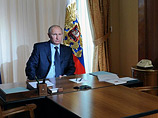 Президент обратил внимание на то, что пострадавшие регионы находятся в сложной климатической зоне, в связи с чем особое внимание необходимо уделить их подготовке к осенне- зимнему периоду Президент обратил внимание на то, что пострадавшие регионы находятся в сложной климатической зоне, в связи с чем особое внимание необходимо уделить их подготовке к осенне- зимнему периоду