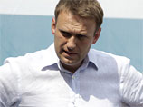 Кандидат в мэры Москвы Алексей Навальный, в последнее время активно "разоблачающий" дочерей Сергея Собянина как владелиц подозрительно дорогих и элитных квартир, на сей раз обнаружил, что врио градоначальника баллотируется на выборах незаконно