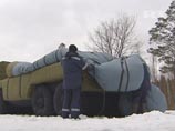 На снабжение ВС России надувные макеты военной техники официально приняли в 2012 году На снабжение ВС России надувные макеты военной техники официально приняли в 2012 году