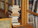 Минкульт хочет обязать библиотеки прятать от детей книги с "вредной информацией" Минкульт хочет обязать библиотеки прятать от детей книги с "вредной информацией"