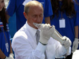 Ким Бессинджер просит Путина о спасении 18 белух, которым отказали в переезде в США
