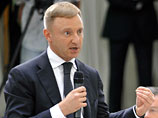 Глава Минобрнауки Ливанов на Кавказе посоревновался в подтягиваниях с местными чиновниками Глава Минобрнауки Ливанов на Кавказе посоревновался в подтягиваниях с местными чиновниками