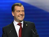 Медведев дал 6,8 млрд рублей на "единство российской нации"