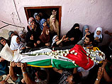 Трое палестинцев погибли при нападении на израильских военных
