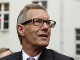 Экс-президент Германии предстанет перед судом за "получение выгоды" на фестивале "Октоберфест" в размере 1000 евро Экс-президент Германии предстанет перед судом за "получение выгоды" на фестивале "Октоберфест" в размере 1000 евро