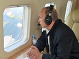 Паводок и кортеж Путина превратили Хабаровск в огромную пробку. Уровень воды в Амуре зашкаливает Паводок и кортеж Путина превратили Хабаровск в огромную пробку. Уровень воды в Амуре зашкаливает