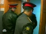 В Омске задержан подозреваемый в совращении несовершеннолетних. 65-летний бизнесмен под видом сотрудника силовых структур знакомился с девочками-подростками в кафе и заманивал их в свою квартиру