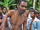 В Папуа - Новой Гвинее убит лидер местной псевдохристианской секты Стивен Тари, прославившийся совершением ритуальных убийств, каннибализмом и гаремами с несовершеннолетними детьми