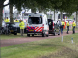 В Амстердаме машина авторалли врезалась в толпу зрителей В Амстердаме машина авторалли врезалась в толпу зрителей