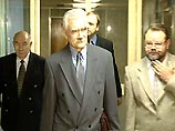 У Ковалева появился новый адвокат, и ему необходимо изучить все материалы дела У Ковалева появился новый адвокат, и ему необходимо изучить все материалы дела