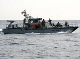 Американцы также усиленно следят за иранским флотом небольших быстроходных судов в Персидском заливе, который дислоцируется недалеко от боевых кораблей США