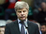 Глава РФС выступил против глушителей мата на стадионах