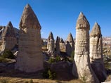В турецкой Долине Любви зарезана японская туристка, а ее спутница ранена В турецкой Долине Любви зарезана японская туристка, а ее спутница ранена