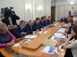 К совещанию у президента Владимира Путина минфин сократил основные параметры федерального бюджета на 2014-2015 годы, предварительно одобренные правительством