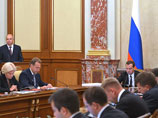 Медведев отругал своих замов за срыв реализации госпрограмм: "Просто недопустимо"