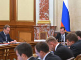 Коммунисты объявили, что собрали два миллиона подписей за отставку правительства Медведева Коммунисты объявили, что собрали два миллиона подписей за отставку правительства Медведева