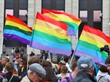 "Делаются попытки добиться от других стран принятия чуждого взгляда на гомосексуализм и однополые браки как норму жизни и некое естественное социальное явление, заслуживающее поддержки на государственном уровне", - заявил уполномоченный МИДа РФ