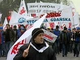 Польские профсоюзы проводят в столице страны Варшаве финальную акцию протеста, которая завершает стартовавший в среду четырехдневную серию манифестаций и митингов