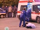 В Туве автомобиль въехал на остановку с людьми - четверо погибших В Туве автомобиль въехал на остановку с людьми - четверо погибших