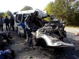 В Бурятии на 164-м км трассы А-164 "Култук-Монды" в результате столкновения автомобиля SsangYong Istana с КАМАЗом погибли шесть человек