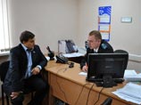 Зеленский, придя на прием к судебному приставу-исполнителю, выплатил только14 тысяч рублей. Остальное он полагал отдать вещами: депутат принес с собой телогрейку, голицы и кандалы Зеленский, придя на прием к судебному приставу-исполнителю, выплатил только14 тысяч рублей. Остальное он полагал отдать вещами: депутат принес с собой телогрейку, голицы и кандалы