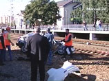 По факту ДТП в Щербинке, в котором поезд протащил иномарку вдоль платформы, завели уголовное дело
