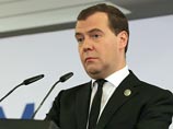 Премьер-министр Дмитрий Медведев намерен на переговорах с главой правительства Белоруссии Михаилом Мясниковичем поднять тему с задержанием в Минске главы "Уралкалия" Премьер-министр Дмитрий Медведев намерен на переговорах с главой правительства Белоруссии Михаилом Мясниковичем поднять тему с задержанием в Минске главы "Уралкалия"