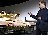 Медведев осмотрел новинки Russia Arms EХPO - 2013 и ушел с выставки с подарком Медведев осмотрел новинки Russia Arms EХPO - 2013 и ушел с выставки с подарком