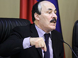 Президент Дагестана Рамазан Абдулатипов потребовал от правоохранительных органов республики тщательно и оперативно расследовать убийство судьи Верховного суда Магомедмухтара Шапиева и его сына Президент Дагестана Рамазан Абдулатипов потребовал от правоохранительных органов республики тщательно и оперативно расследовать убийство судьи Верховного суда Магомедмухтара Шапиева и его сына