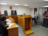 Ленинский суд Мурманска арестовал на два месяца 22 из 30 задержанных активистов Greenpeace по делу о ЧП на платформе "Приразломная". Еще восьми участникам инцидента продлили задержание на 72 часа