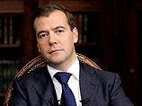 Медведев предложил россиянам выбирать из двух зол и пообещал отработать аванс Медведев предложил россиянам выбирать из двух зол и пообещал отработать аванс