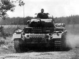 Согласно одним из них, в 1941 году нацисты предлагали странам Союзной коалиции заключить мир при условии, что им позволят вторгнуться в СССР Согласно одним из них, в 1941 году нацисты предлагали странам Союзной коалиции заключить мир при условии, что им позволят вторгнуться в СССР
