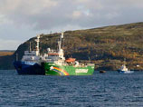 Следователи начали осмотр задержанного ледокола Arctic Sunrise