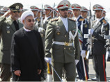 В Иране арестованы два человека по подозрению в том, что бросили обувь в президента Хасана Рухани