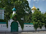 Для возведения нового храма в центре Москвы снесут несколько зданий, относящихся к Сретенскому монастырю Для возведения нового храма в центре Москвы снесут несколько зданий, относящихся к Сретенскому монастырю