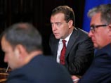 Медведев спас от позора нынешних чиновников-плагиаторов, подписав специальное постановление о будущем научных работ Медведев спас от позора нынешних чиновников-плагиаторов, подписав специальное постановление о будущем научных работ