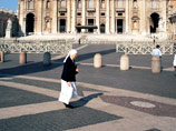 Папа Римский Франциск выступает против рукоположения женщин в священный сан, но якобы не отвергает идею назначать женщин кардиналами