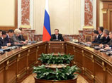 Медведев: пенсию у "молчунов" не отнимут