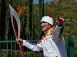 Самолет с огнем сочинской Олимпиады вылетел из Афин в Москву Самолет с огнем сочинской Олимпиады вылетел из Афин в Москву