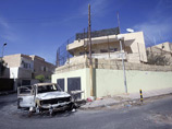 Российские дипломаты покинули Ливию после вооруженного нападения на посольство в Триполи 2 октября, так как местные власти "откровенно признались", что не смогут обеспечить их безопасность