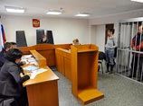 Напомним, что 30 активистов Greenpeace были арестованы за нападение на арктическую нефтедобывающую платформу "Газпрома". Их обвинили по статье " пиратство" и заключили в несколько СИЗО Мурманской области Напомним, что 30 активистов Greenpeace были арестованы за нападение на арктическую нефтедобывающую платформу "Газпрома". Их обвинили по статье " пиратство" и заключили в несколько СИЗО Мурманской области