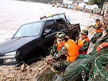 Тайфун "Фитоу" (Fitow), пронесшийся в восточнокитайской провинции Чжэцзян, нанес региону ущерб, по предварительным оценкам, в 12,4 млрд юаней (2 млрд долларов)