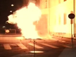 Газовая труба загорелась при проведении дорожных работ в центре Москвы