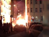 Взрыв и возгорание в центре Москвы: во время ремонта дороги задели газовую трубу Взрыв и возгорание в центре Москвы: во время ремонта дороги задели газовую трубу