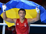 Боксер Василий Ломаченко уверенно дебютировал на профессиональном ринге 