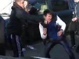 В то же время лица, причастные к беспорядкам в Бирюлево, должны быть привлечены к ответственности в соответствие с законом В то же время лица, причастные к беспорядкам в Бирюлево, должны быть привлечены к ответственности в соответствие с законом