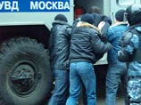 В пресс-службе отметили, что в Северо-Восточном округе Москвы, где также зафиксированы нарушения общественного порядка, задержаны практически все участники акции - около 60 человек. Какого рода и где были беспорядки, в полиции не уточнили